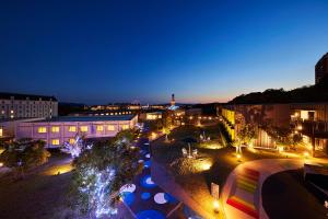 hotel rotterdam huis ten bosch