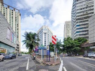 berun hotel haikou qilou old street