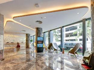 berun hotel haikou qilou old street