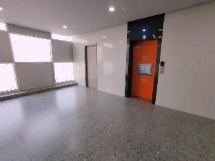 iu hotel lanzhou new district airport ruiling international