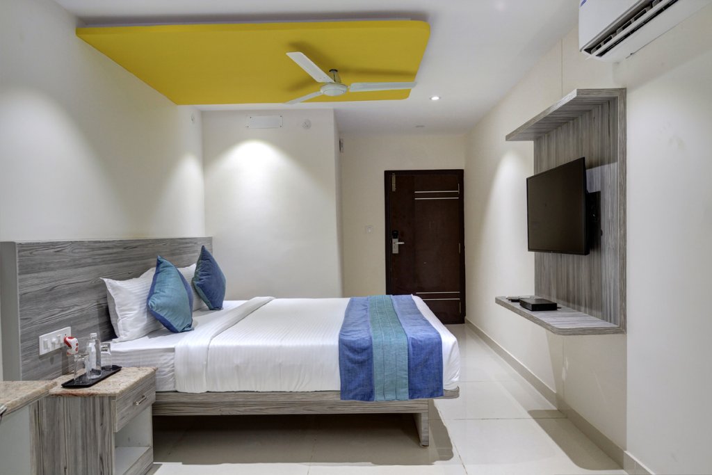 orange suites and inn bangalore airport