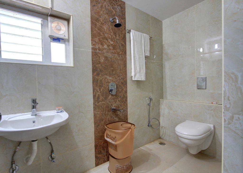 orange suites and inn bangalore airport