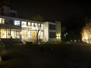 sun moon lake love to stick together b and b