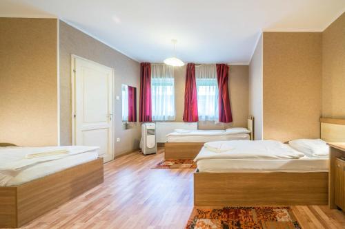 silver hotel budapest city center