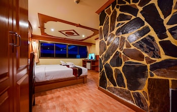 tiger complex hotel