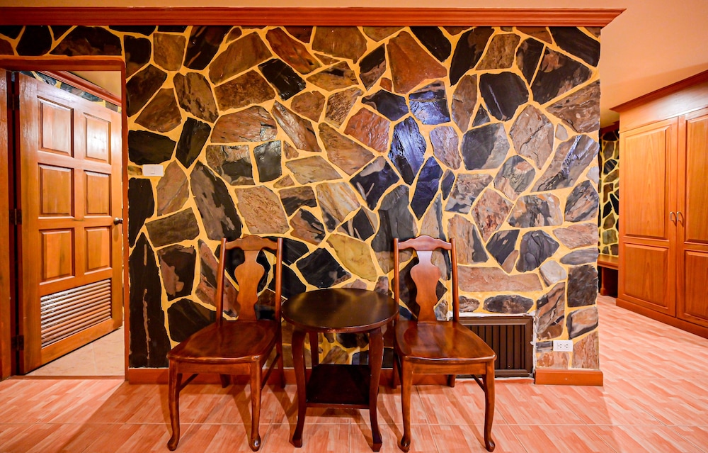 tiger complex hotel
