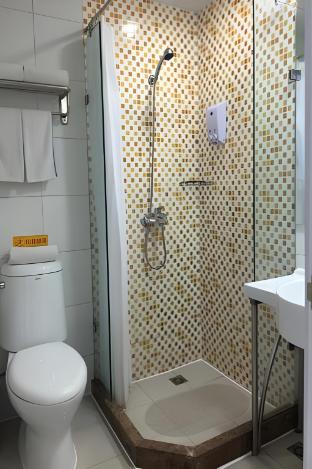 home inn beijing dinghui bridge wuluju metro station