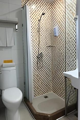 home inn beijing dinghui bridge wuluju metro station