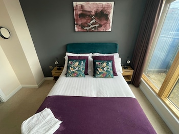 stay angels blonk street apartments