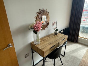 stay angels blonk street apartments