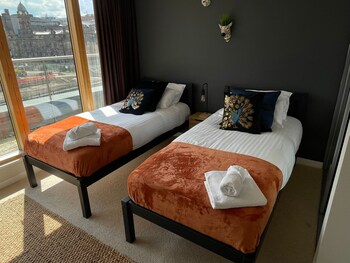 stay angels blonk street apartments