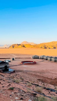 desert stars camp