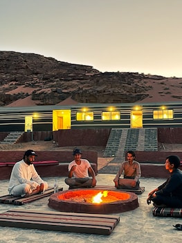 desert stars camp