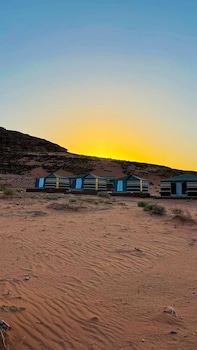 desert stars camp