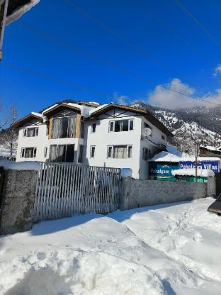 Pahalgam Villas,,3 star