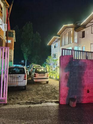 pahalgam villas