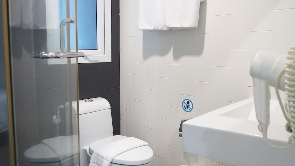 blu monkey bed and breakfast phuket