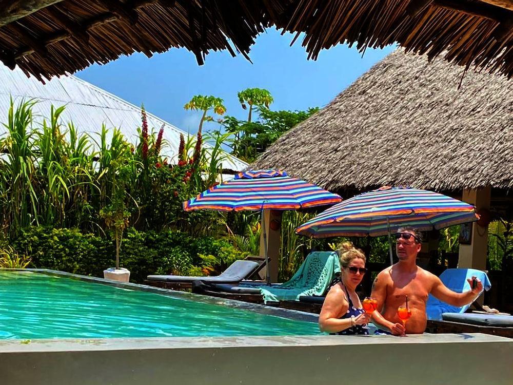 shamba village hotel