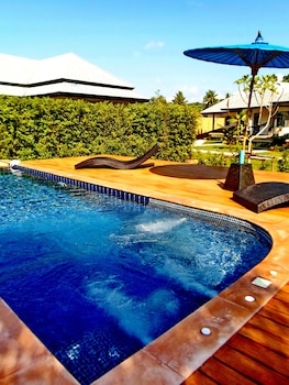 Perennial Resort,Nai Yang Beach>>Mai Khao,3 star