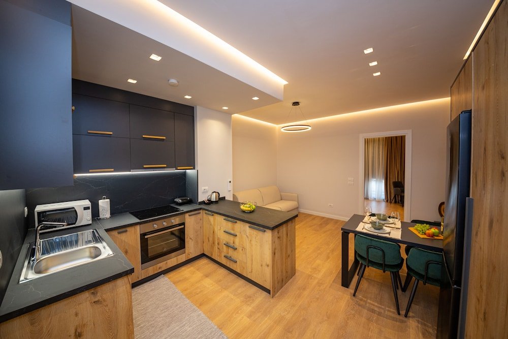 central chic apartments