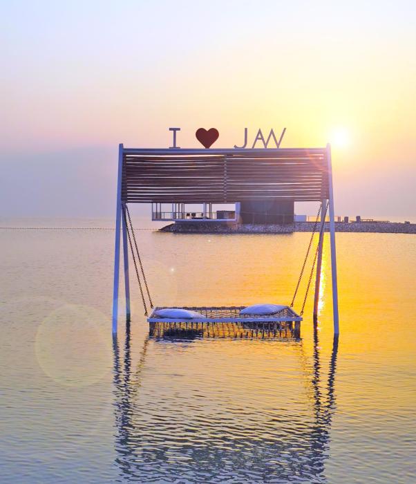 jaww