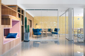 stey 798 art zone hotel