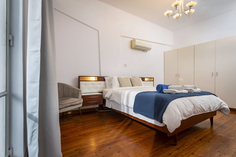 1 80 collection limassol historic center