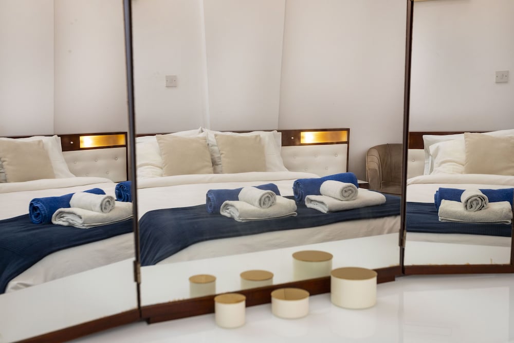 1 80 collection limassol historic center