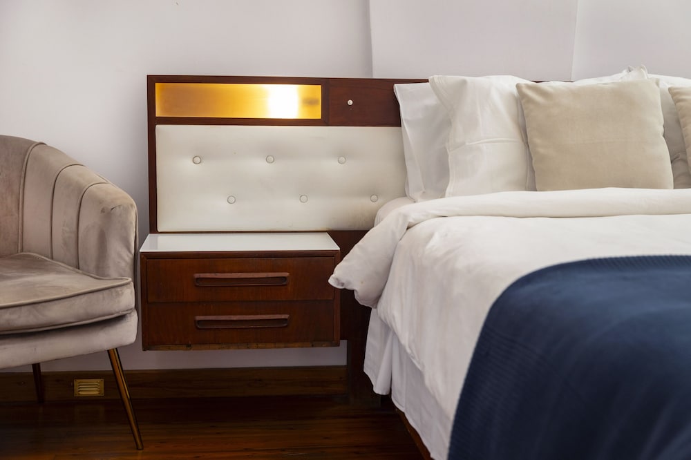 1 80 collection limassol historic center