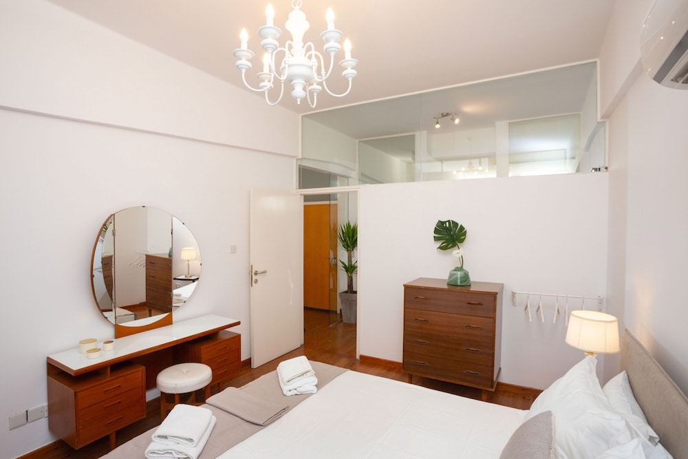 1 80 collection limassol historic center