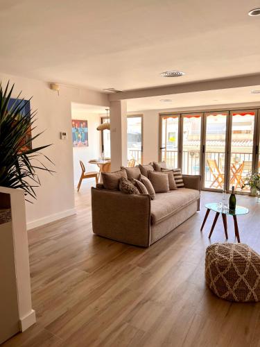 la costera hostal del vino