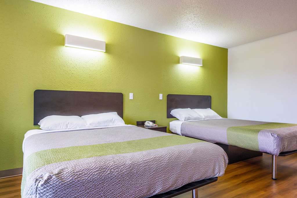 motel 6 alexandria la south