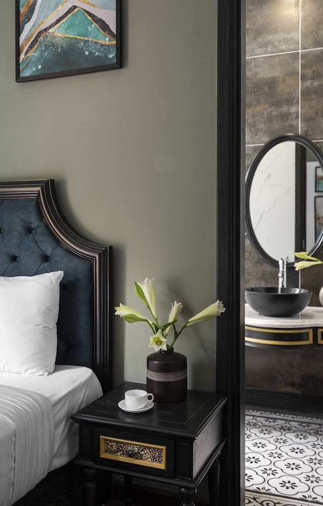 the gate boutique hotel da lat
