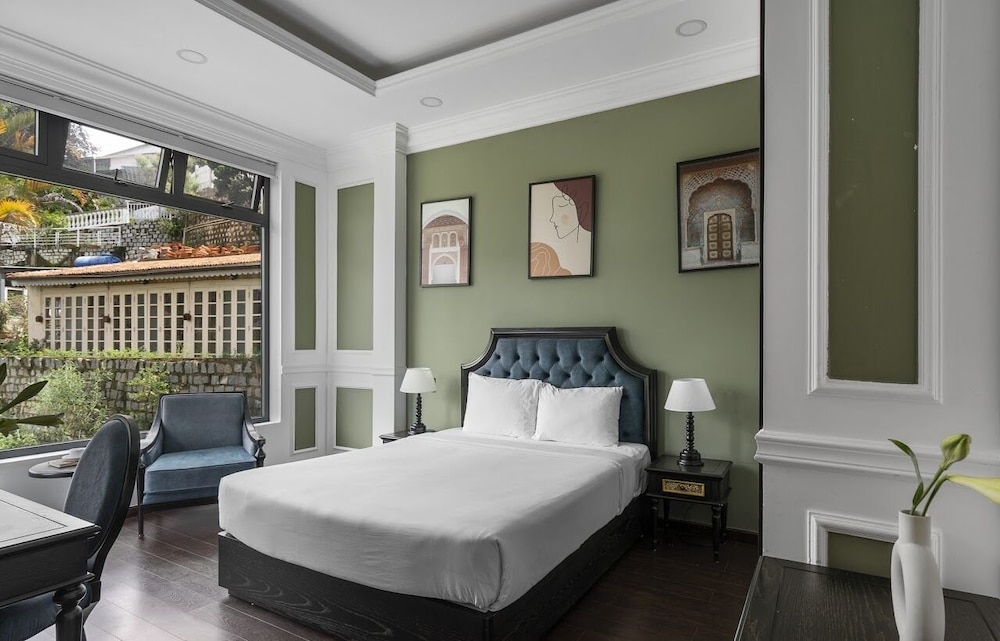 the gate boutique hotel da lat