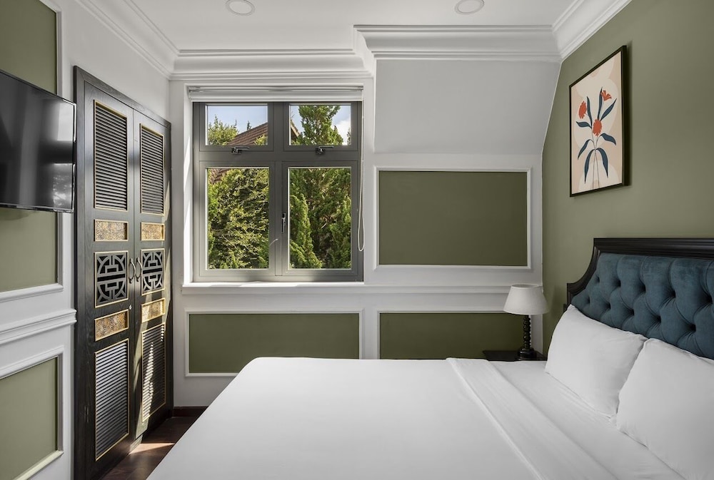 the gate boutique hotel da lat