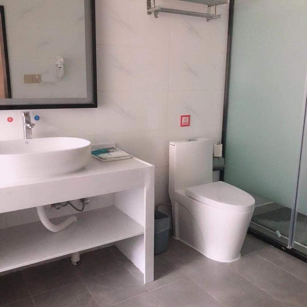 pai hotel leshan qianwei ximen longchi haochi street