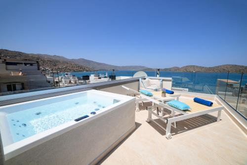 naiades village elounda