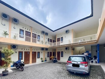 reddoorz syariah pahlawan sidoarjo