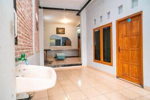 jotel guest house redpartner