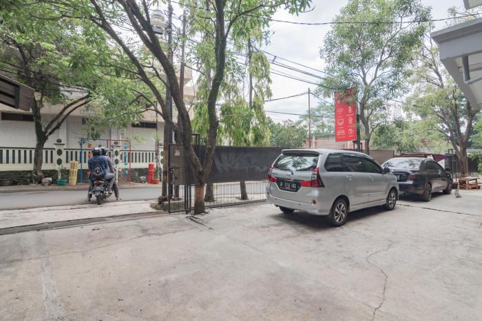 formerly reddoorz near exit toll pasteur 4