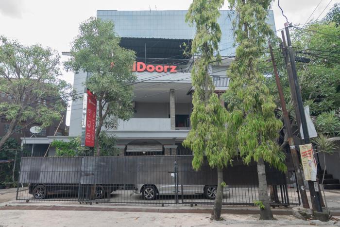 formerly reddoorz near exit toll pasteur 4