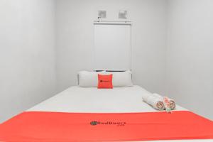 formerly reddoorz near exit toll pasteur 4