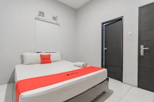 formerly reddoorz near exit toll pasteur 4