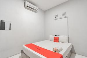formerly reddoorz near exit toll pasteur 4