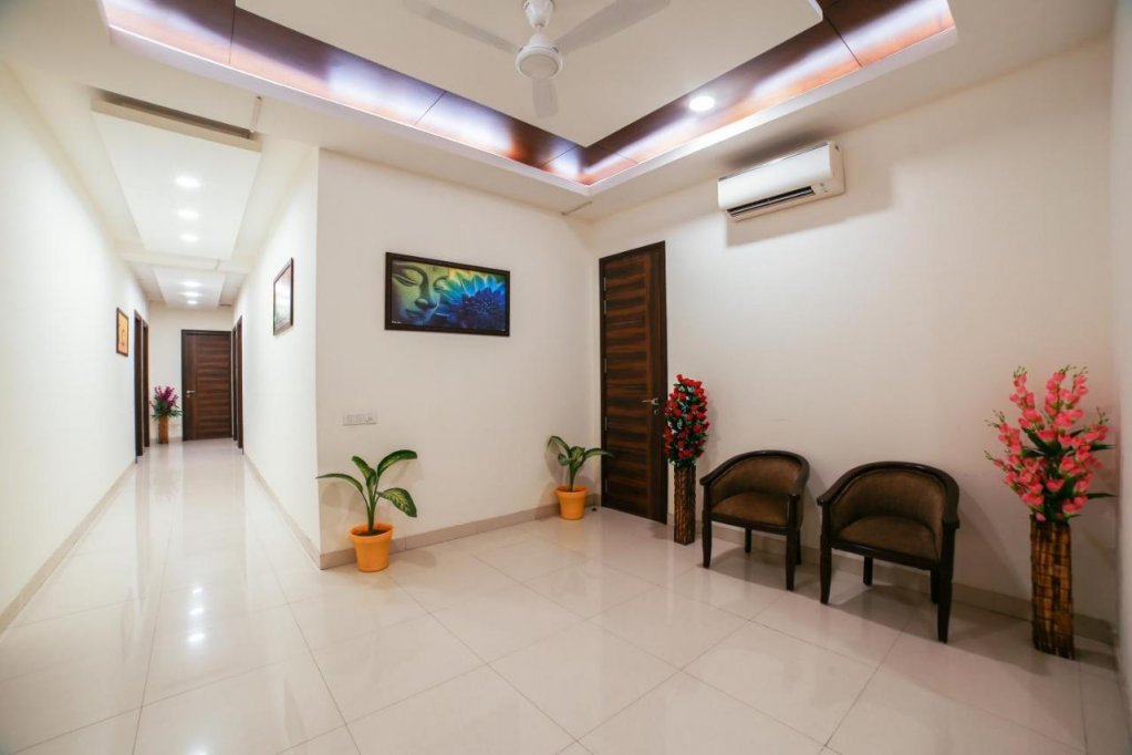 hotel grand regency by jmd group