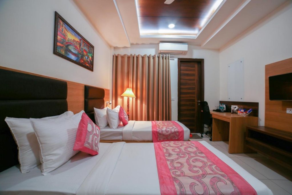 hotel grand regency by jmd group