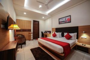 hotel grand regency by jmd group