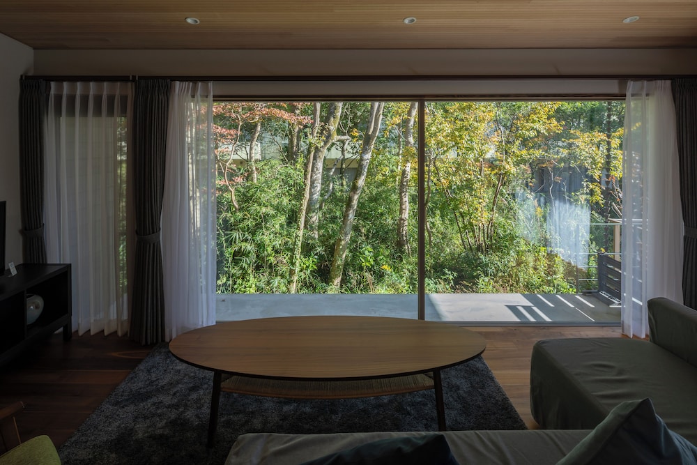 hotel sengokuhara 533