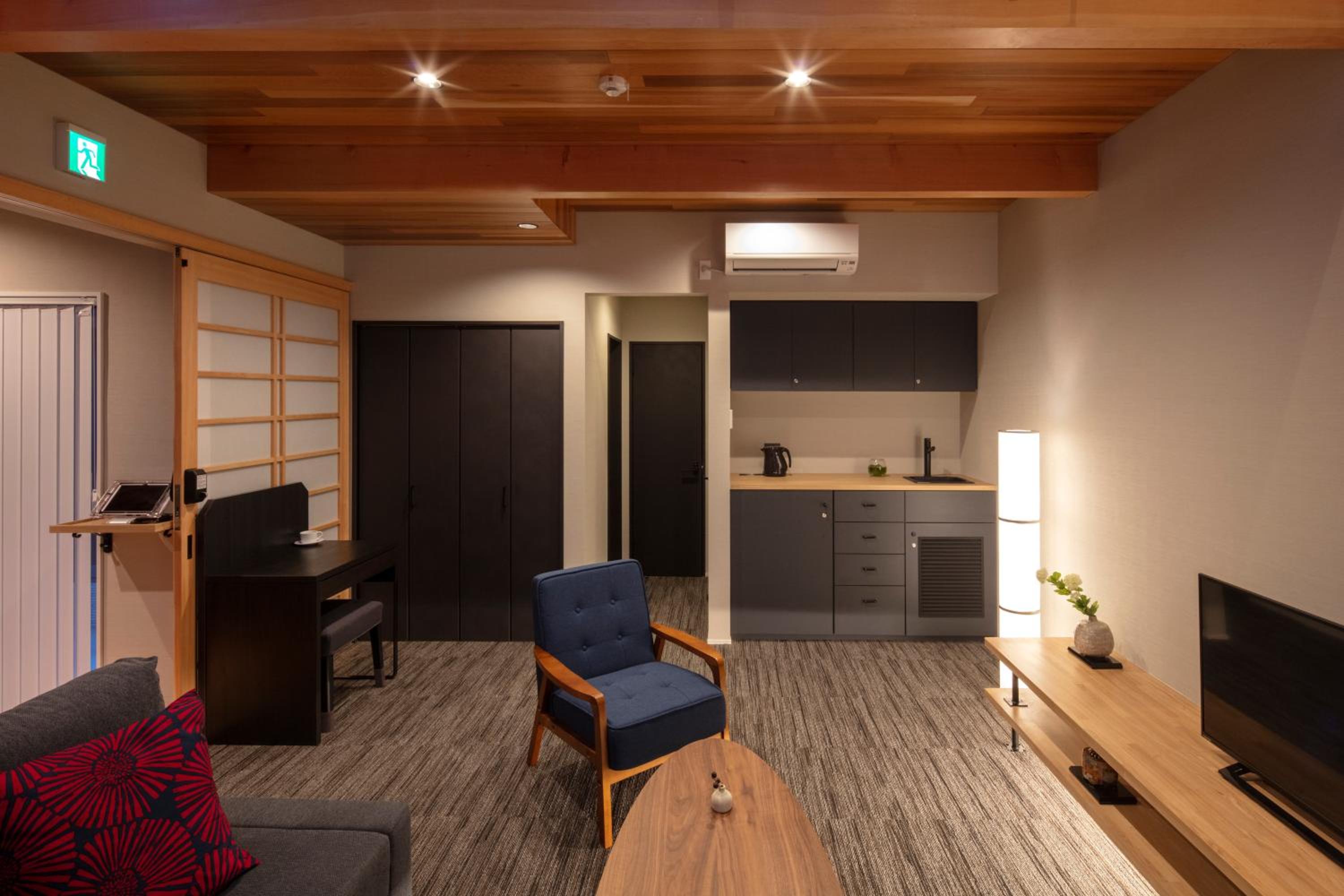 hotel sengokuhara 533