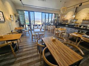 gyeongju bongwhangmansion